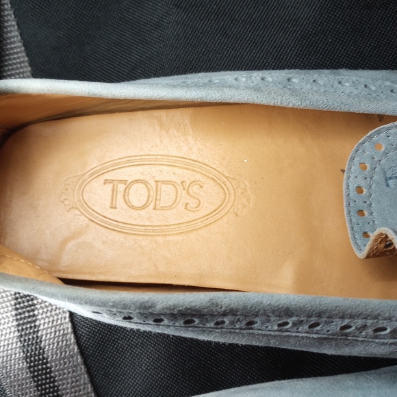 Tod's Loafers, 39 Gommino Driving Shoes in Blue Suede - Picture 3 of 6